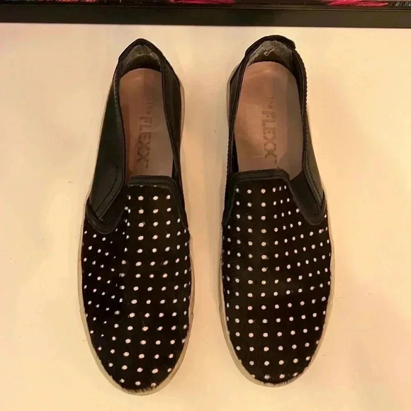 THE FLEXX Shoes - The Flexx Sneak Name Sneaker-Sz 9.5